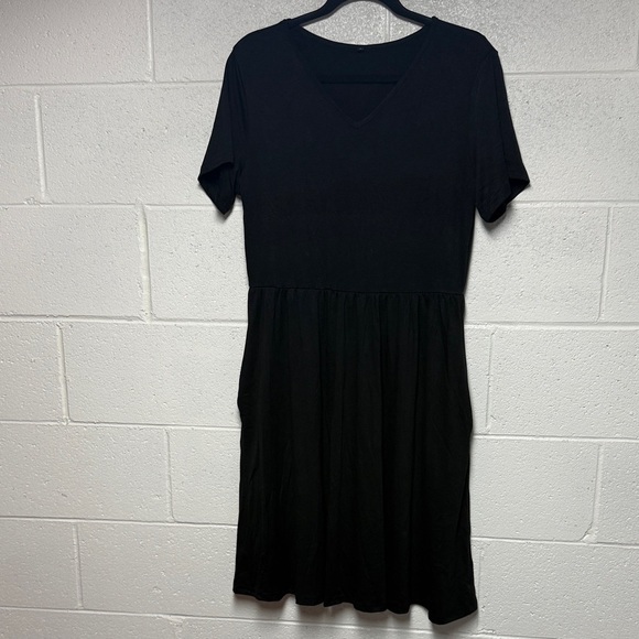 Huukeay Dresses & Skirts - Huukeay Chic Black Dress